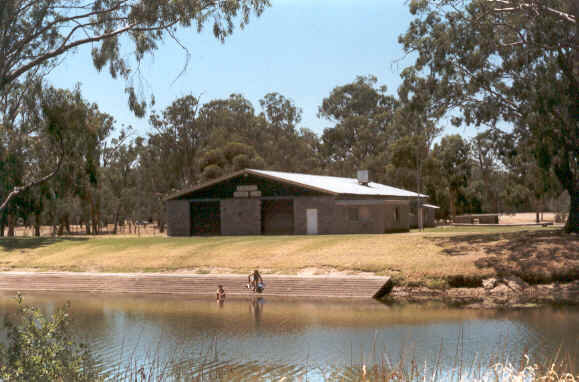Dimboola Nov 2003 - 1