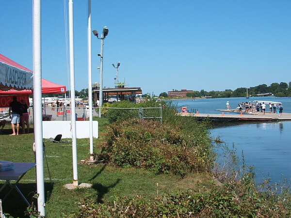 glrf-at-2006-royal-canadian-henley-regatta 261044549 o